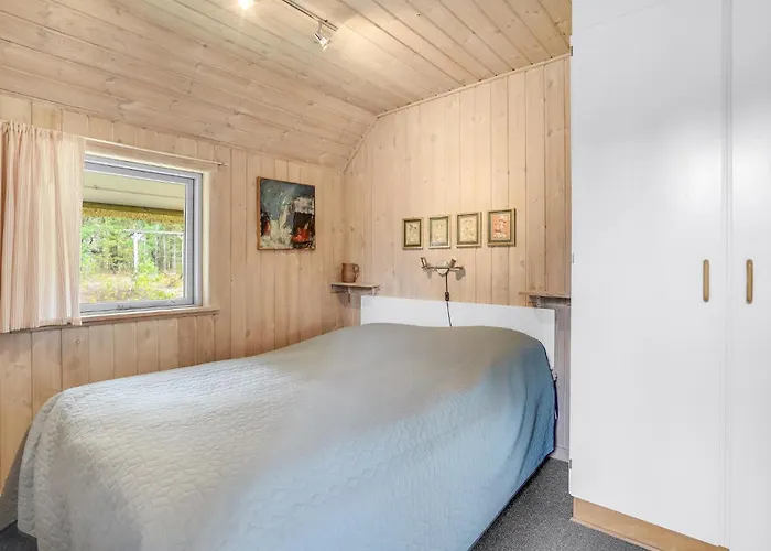 Sdr Skovvej V Holiday home *
