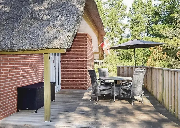 Sdr Skovvej V Holiday home